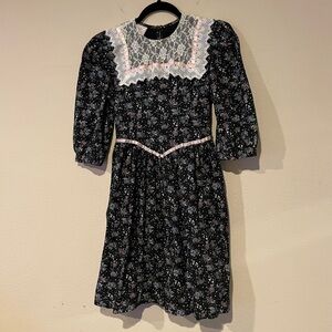 CLOSING SALE! Vintage Eber Girl Dress, 14